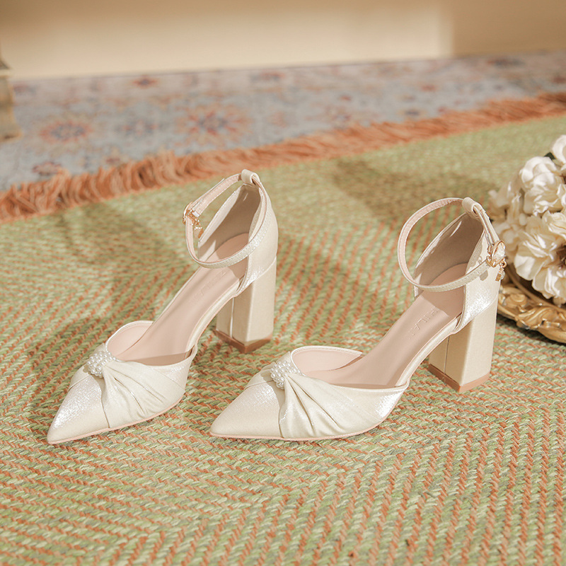 Chaussures à Talons Hauts Poin - Women Formal Wear For Wedding avis et prix