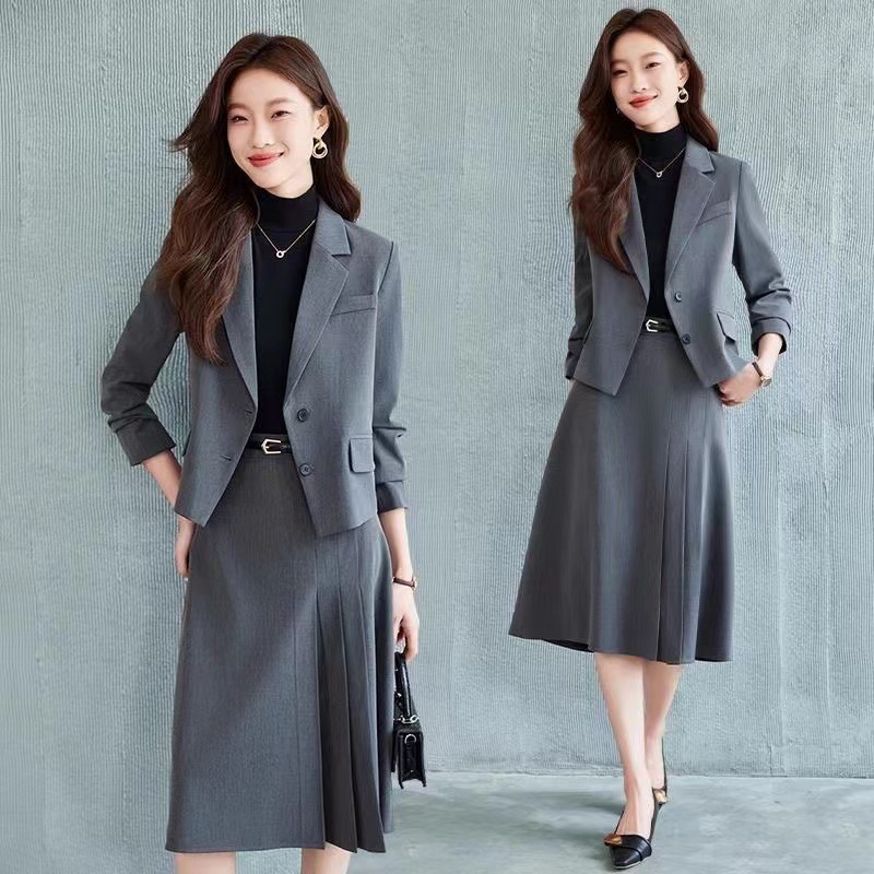 Costume élégant pour femme 202 - Women'S Formal Wear Petite avis et prix