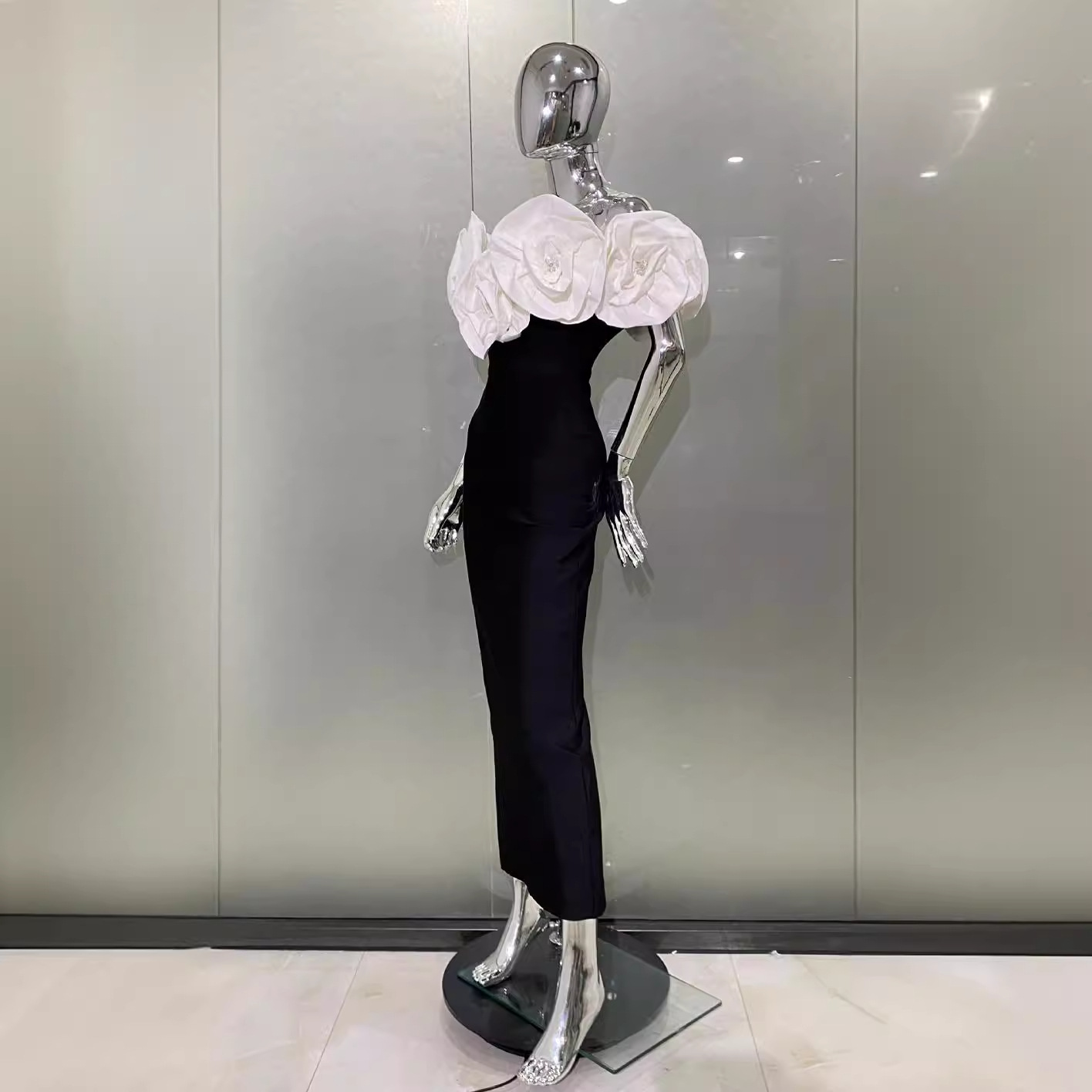 Robe à bandes à fleurs blanche - Women Formal Wear For Wedding avis et prix